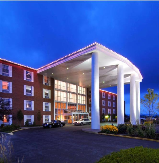 Ramada Conference Center Hotel มอร์แกนทาวน์ ภายนอก รูปภาพ
